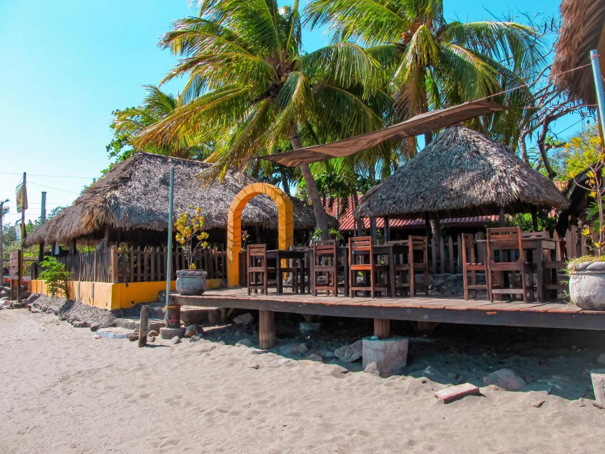 Hotel Restaurante Spa La Barca De Oro Las Penitas Exterior photo
